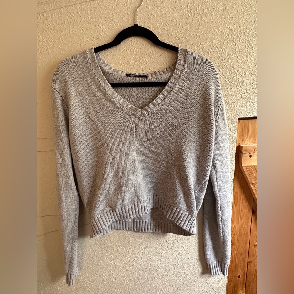 Brand Melville sweater, One size
